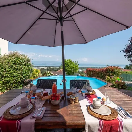 La Martichouette Dans Maison Vue Sur Marin